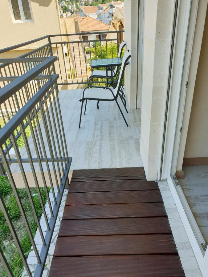 Sunset Apartment Tivat Exterior photo