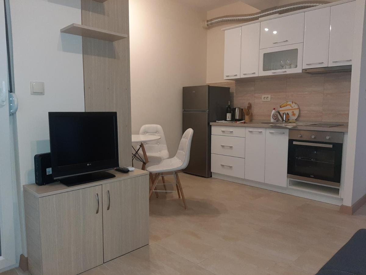 Sunset Apartment Tivat Exterior photo